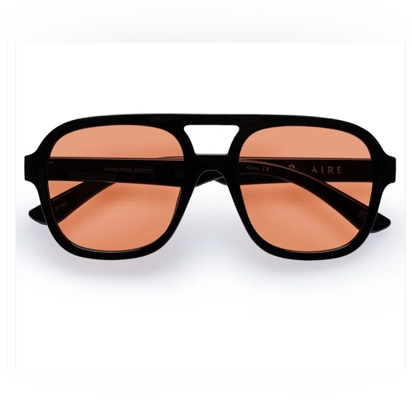 AIRE Whirlpool - Black - Picture 5 of 6